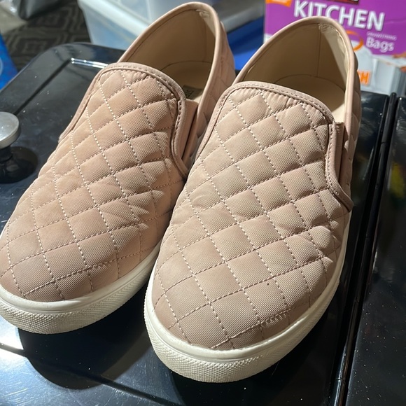Steve Madden Quilted Slip-On Shoes - Picture 2 of 3
